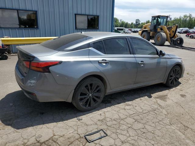 2022 Nissan Altima sr