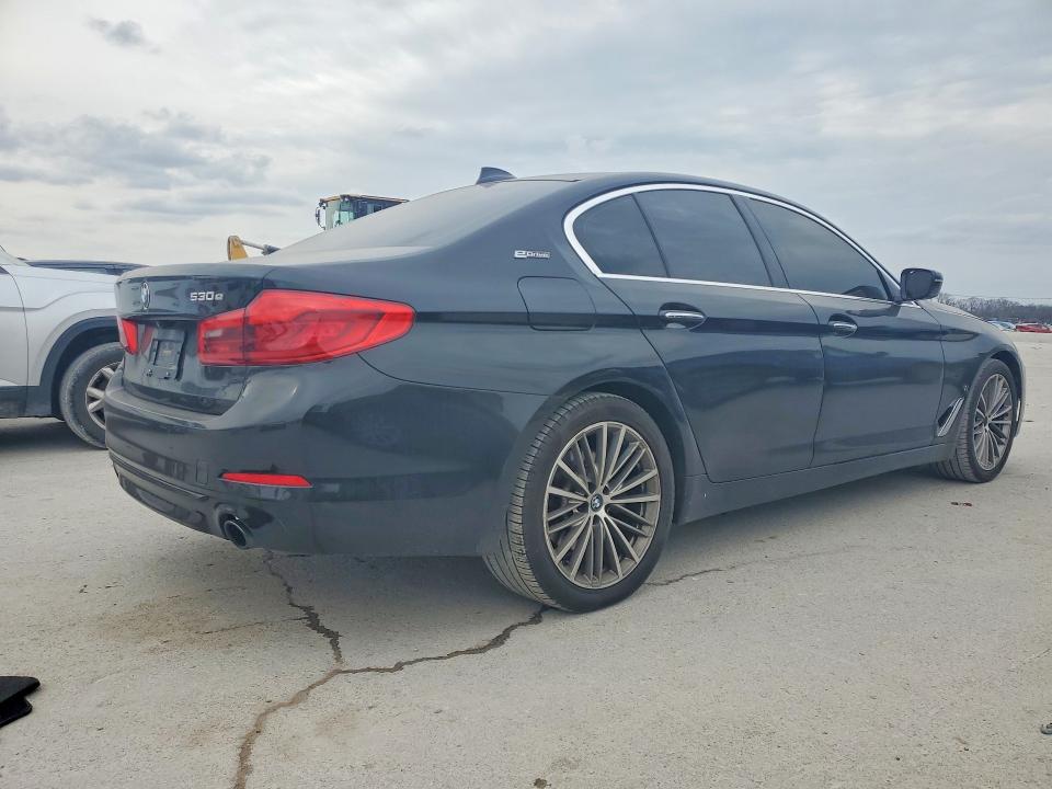 2018 BMW 530e