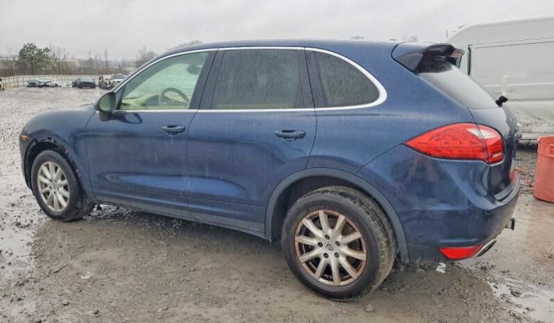 
								2012 Porsche Cayenne full									