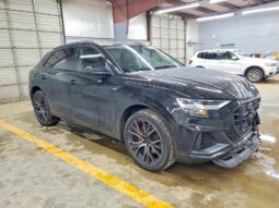 
										2022 Audi Q8 full									