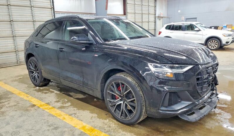 
								2022 Audi Q8 full									