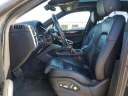 
										2019 Porsche Cayenne full									