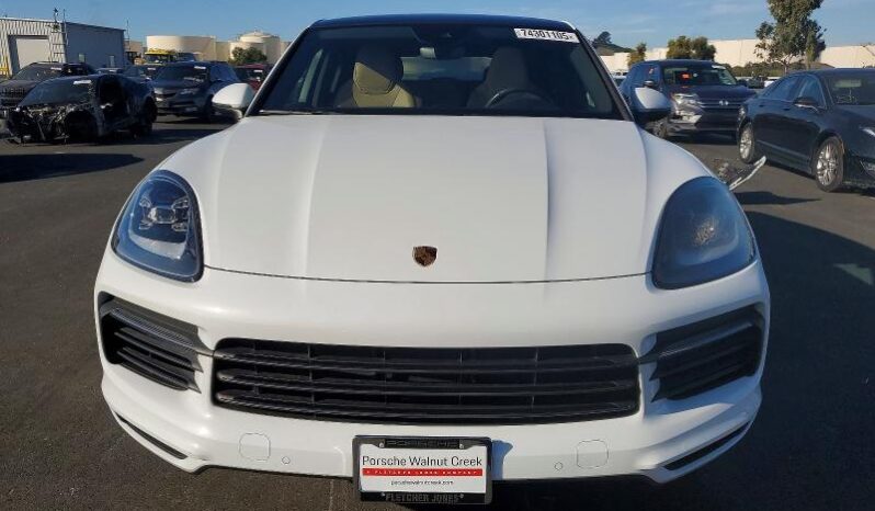 
								2022 Porsche Cayenne full									