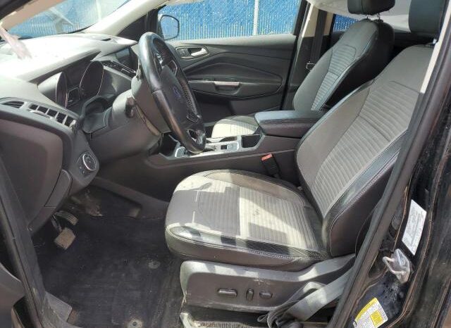 
								2017 Ford Escape se full									