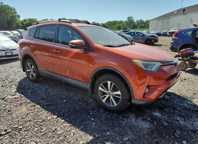 
								2016 Toyota Rav4 full									