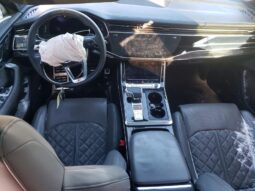 
										2020 Audi Sq7 full									
