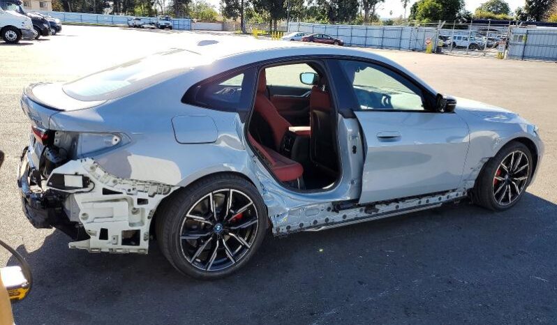 
								2024 BMW I4 full									