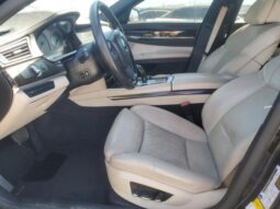 
										2012 BMW 7 series full									