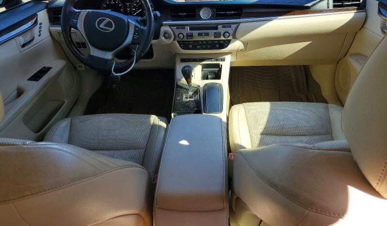 
								2015 Lexus Es 350 full									