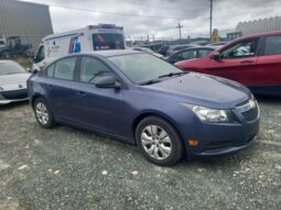 
										2013 Chevrolet Cruze ls full									