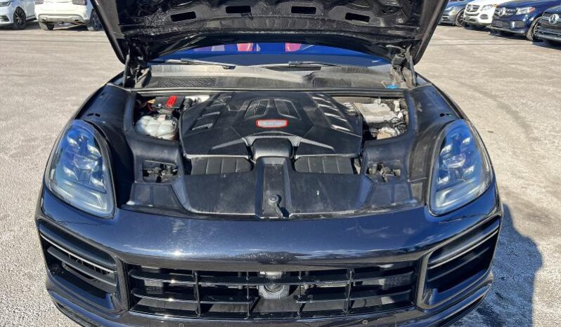 
								2019 Porsche Cayenne full									