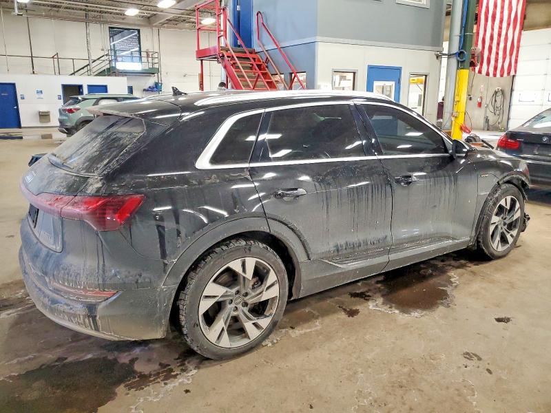 2021 Audi E-tron