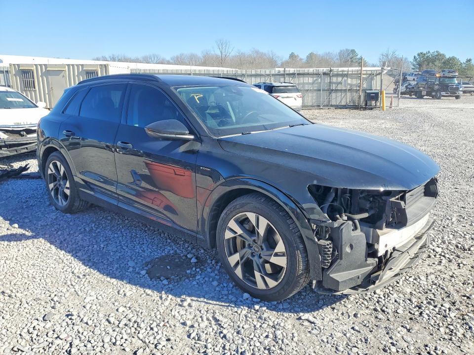 2021 Audi E-tron