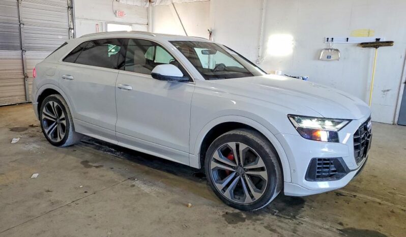 
								2019 Audi Q8 full									