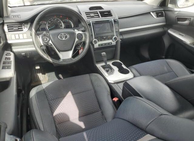 
								2014 Toyota Camry l full									
