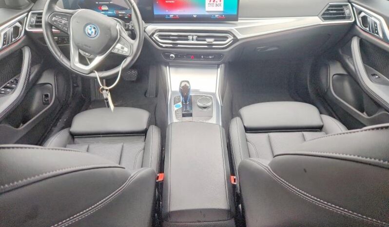 
								2023 BMW I4 full									