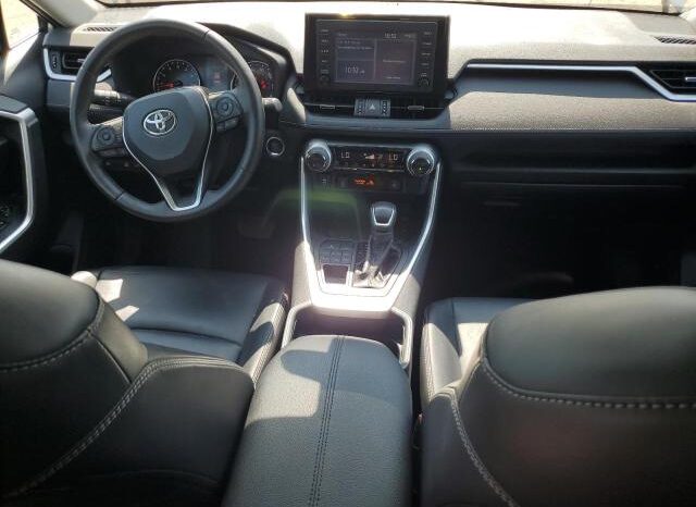 
								2019 Toyota Rav4 full									