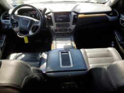 
										2017 Gmc Yukon full									