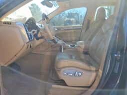 
										2013 Porsche Cayenne full									