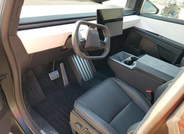 
								2024 Tesla Cybertruck full									
