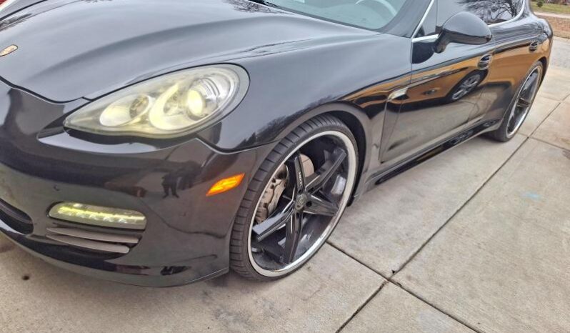 
								2010 Porsche Panamera full									