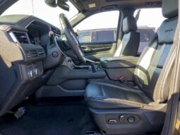 
										2023 Gmc Yukon full									