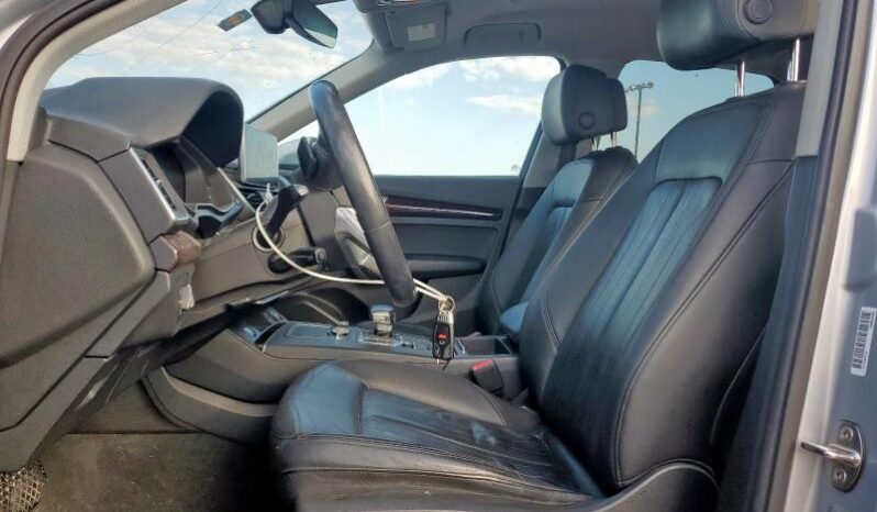 
								2018 Audi Q5 full									