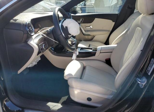
								2025 Mercedes-benz Cla 250 full									