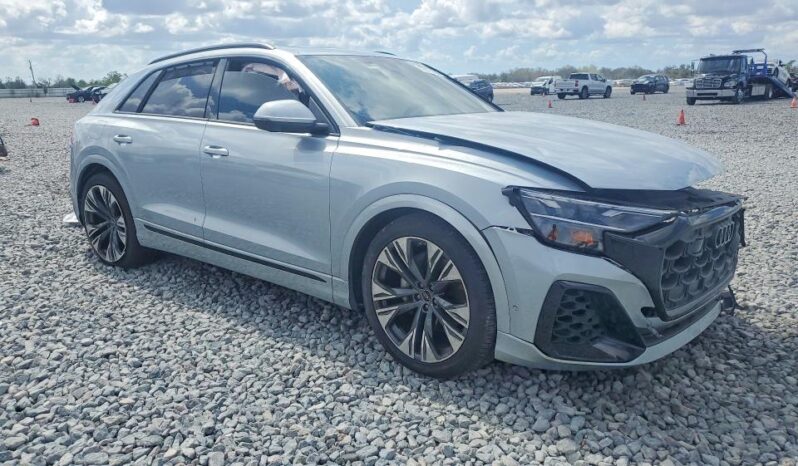 
								2024 Audi Q8 full									