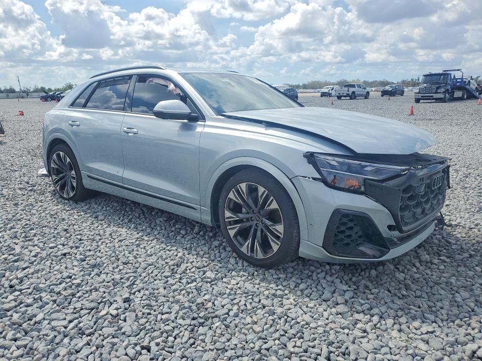 2024 Audi Q8