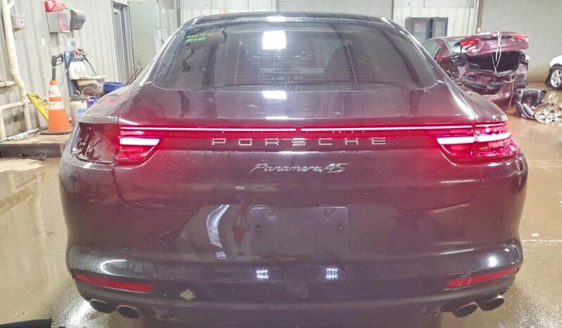 
								2018 Porsche Panamera full									