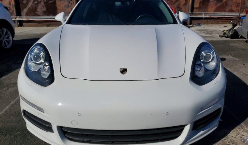 
								2015 Porsche Panamera full									