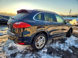 
										2014 Porsche Cayenne full									