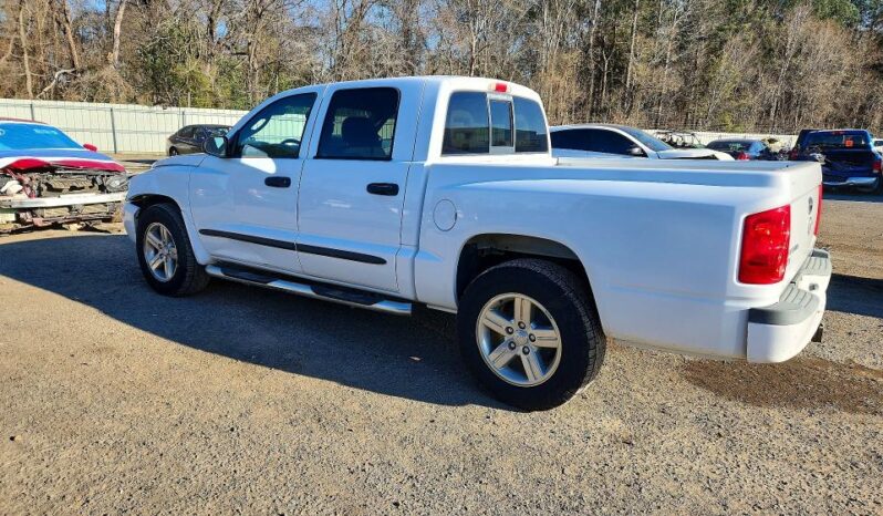 
								2007 Dodge Dakota full									