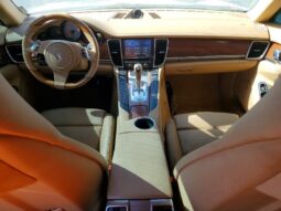 
										2013 Porsche Panamera full									