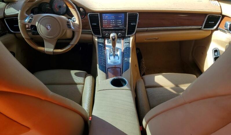 
								2013 Porsche Panamera full									