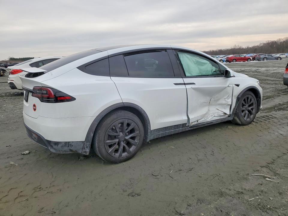 2023 Tesla Model x