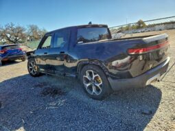 
										2022 Rivian R1t full									