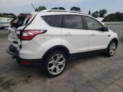 
										2018 Ford Escape tit full									