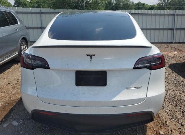 
								2022 Tesla Model y full									