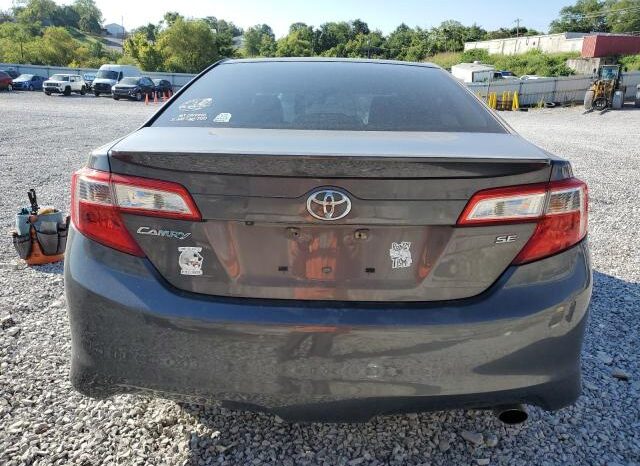 
								2014 Toyota Camry l full									