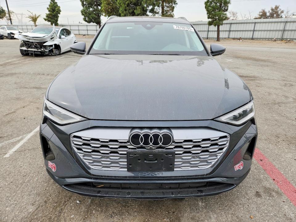2024 Audi Q8