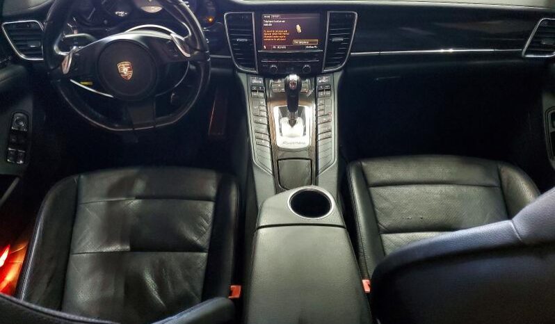 
								2010 Porsche Panamera full									