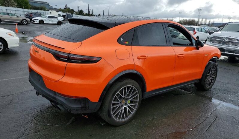 
								2022 Porsche Cayenne full									