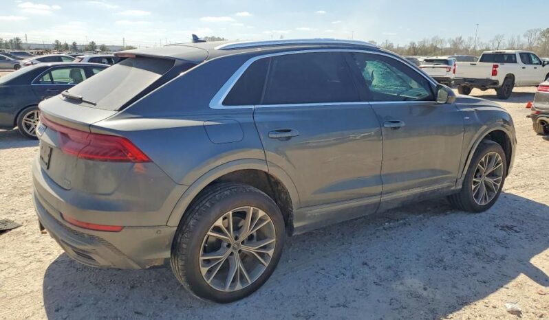 
								2021 Audi Q8 full									