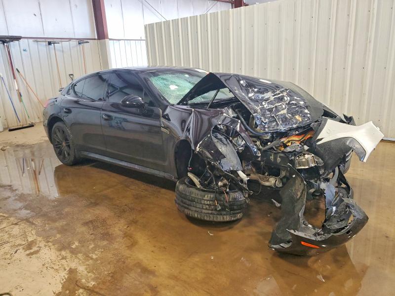 2016 Porsche Panamera