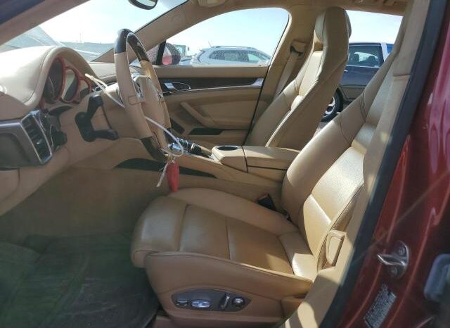 
								2013 Porsche Panamera full									