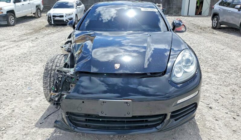 
								2016 Porsche Panamera full									