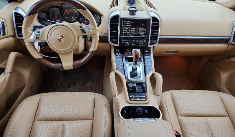 
								2013 Porsche Cayenne full									