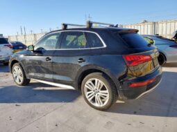 
										2019 Audi Q5 full									